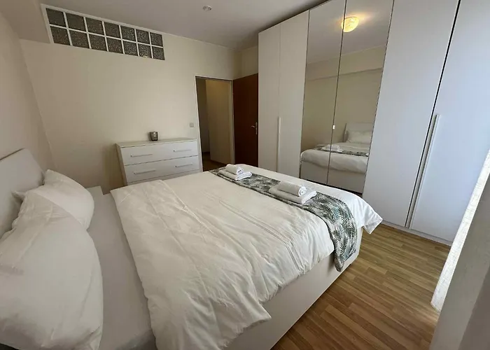 Rooftop 1 Bed Sleeps 4 * Luxembourg By