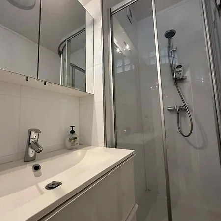 Appartement Rooftop 1 Bed Sleeps 4 *